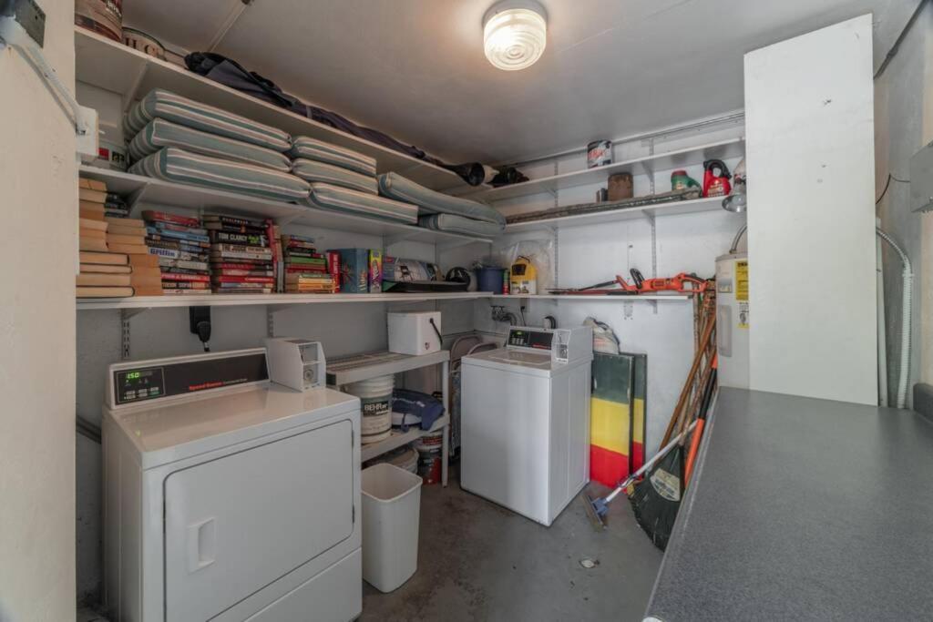 Apartamento 102-Tiny Treasure-Waterfront With Heated Pool St. Pete Beach Exterior foto