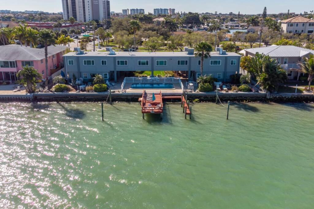 Apartamento 102-Tiny Treasure-Waterfront With Heated Pool St. Pete Beach Exterior foto