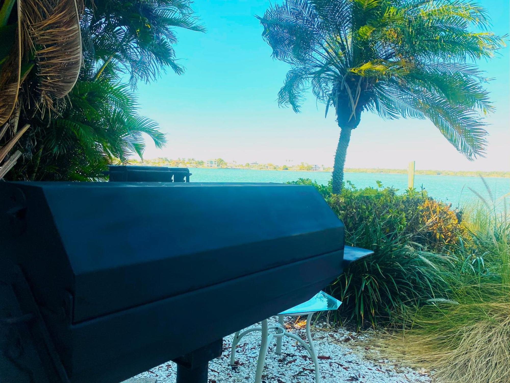 Apartamento 102-Tiny Treasure-Waterfront With Heated Pool St. Pete Beach Exterior foto
