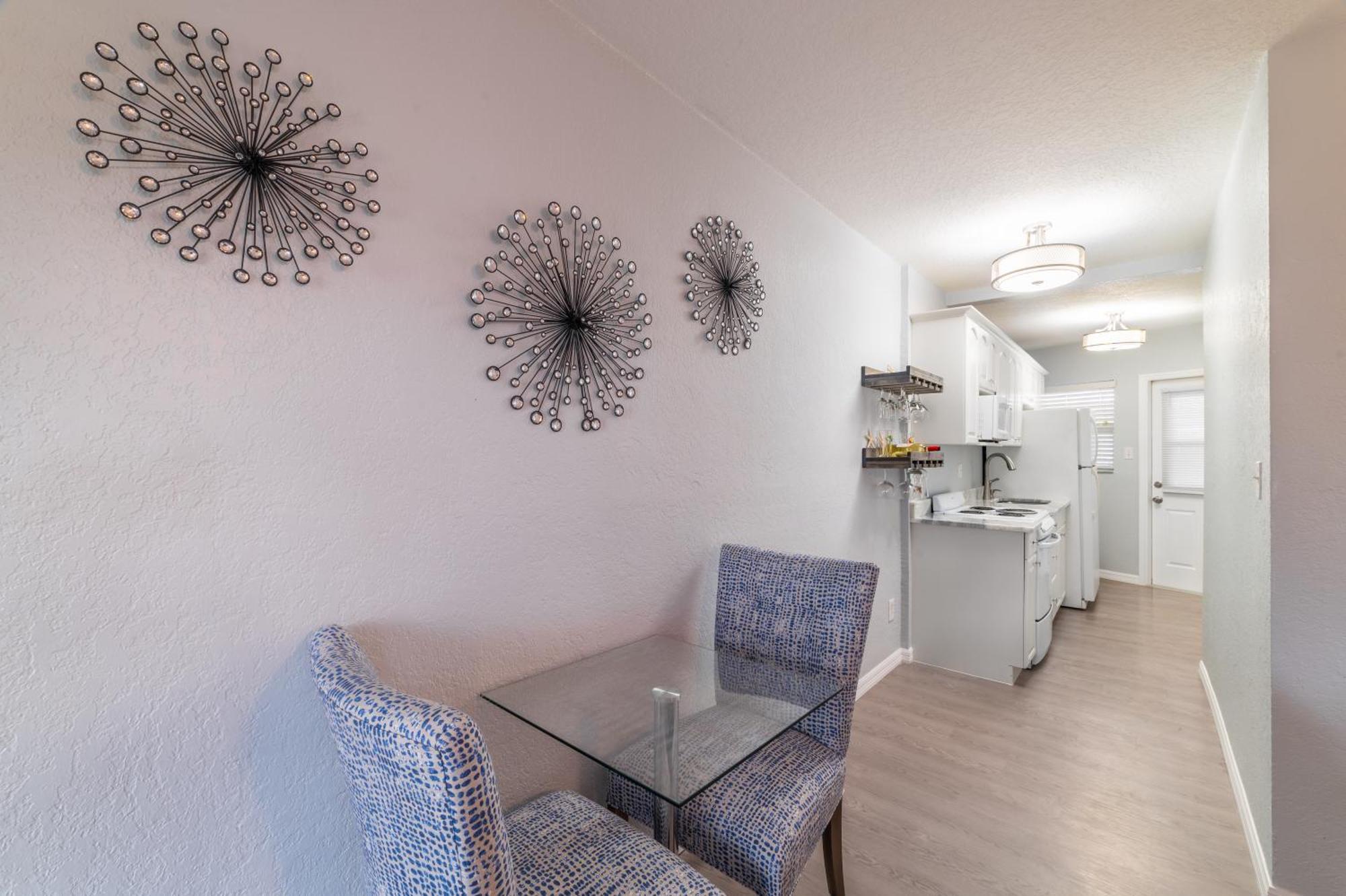 Apartamento 102-Tiny Treasure-Waterfront With Heated Pool St. Pete Beach Exterior foto