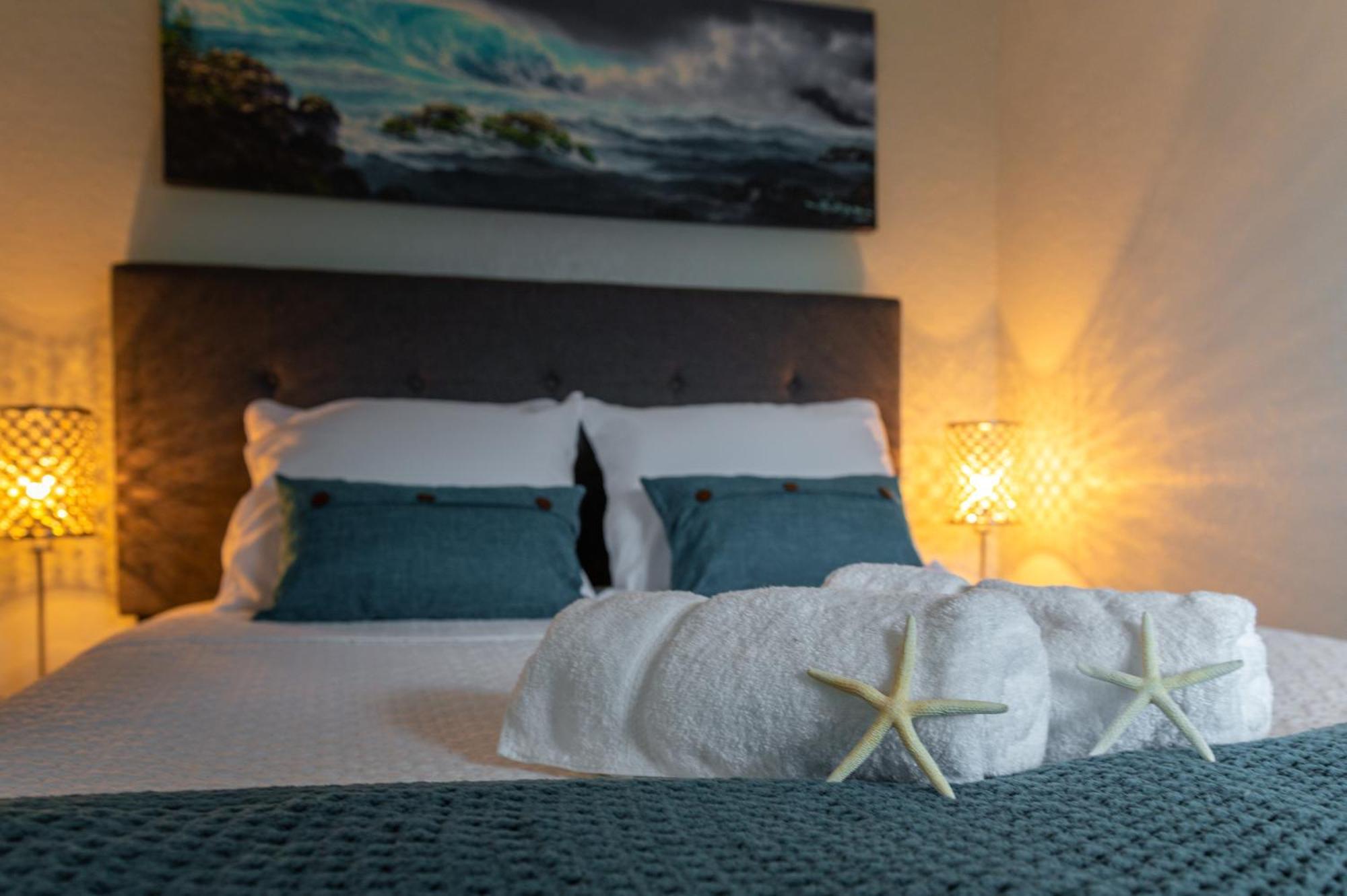 Apartamento 102-Tiny Treasure-Waterfront With Heated Pool St. Pete Beach Exterior foto